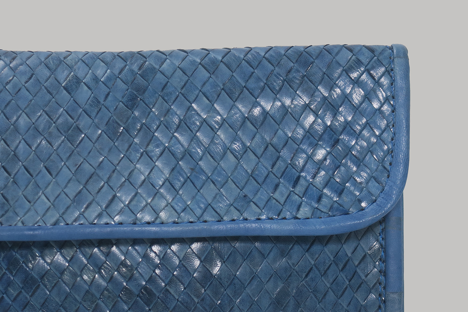 Braided Leather Wallet Blue 002