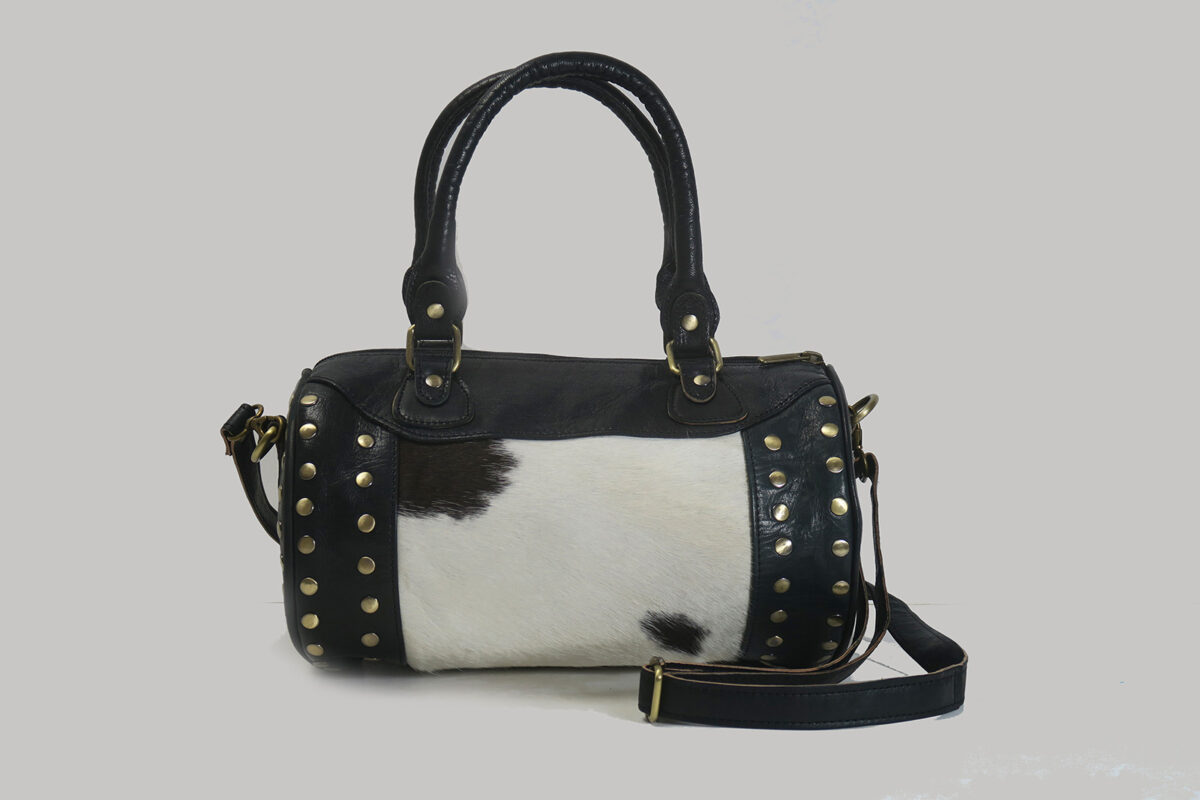 Handcrafted Cowhide Leather Bag Black 001