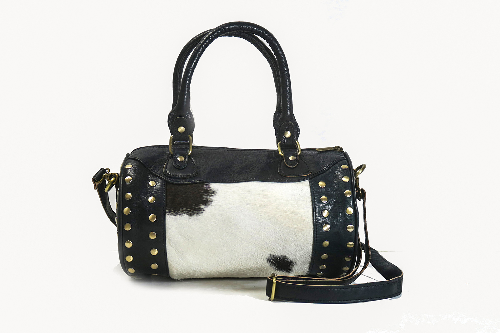 Handcrafted Cowhide Leather Bag Black 001